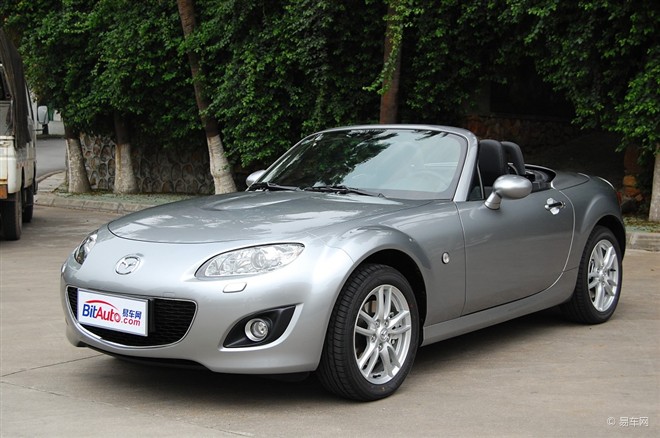 馬自達(dá)MX-5（進(jìn)口）購(gòu)車送3000元大禮包