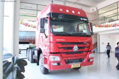 中國(guó)重汽 HOWO重卡 336馬力 6X4 牽引車(精英版 HW76)(變速器HW20716)(ZZ4257N3247C1)