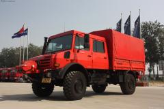 奔馳 Unimog系列 218馬力 4X4 越野卡車(chē)(型號U4000)