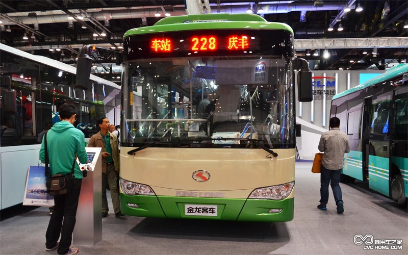 短后懸純電動(dòng)公交車XMQ6111AGBEV 商用車網(wǎng)報(bào)道