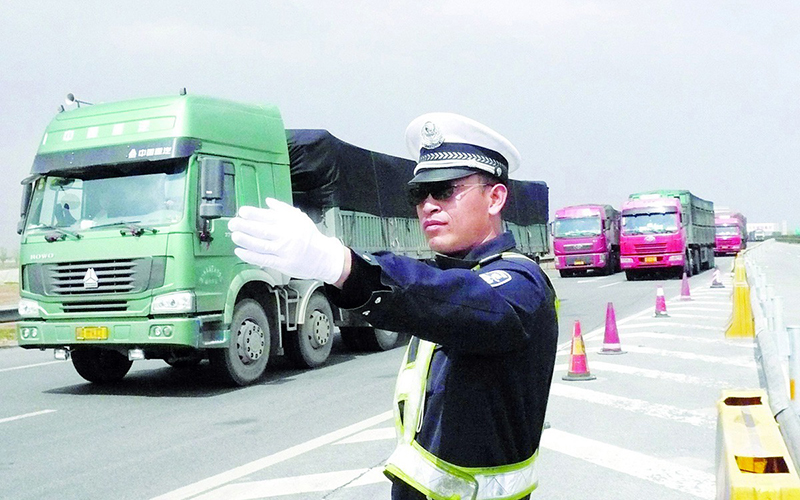 廣州黃標(biāo)車(chē).jpg