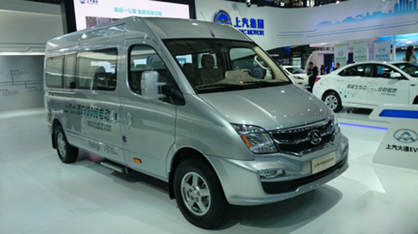 填補純電輕客空白 上汽大通EV80亮相工博會(huì )