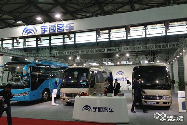 宇通E7/E10純電動(dòng)客車(chē)上海工博會(huì )備受矚目