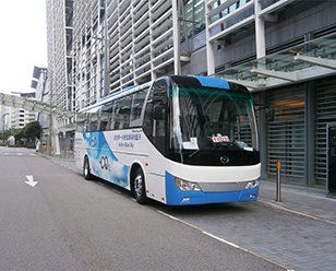 五洲龍FDG61102EV純電動(dòng)豪華旅游大巴