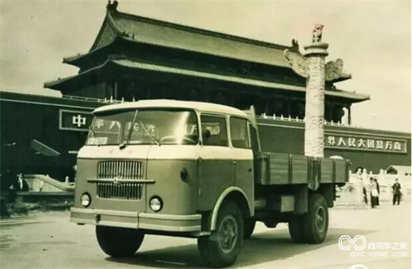 卡車(chē)司機-2.jpg